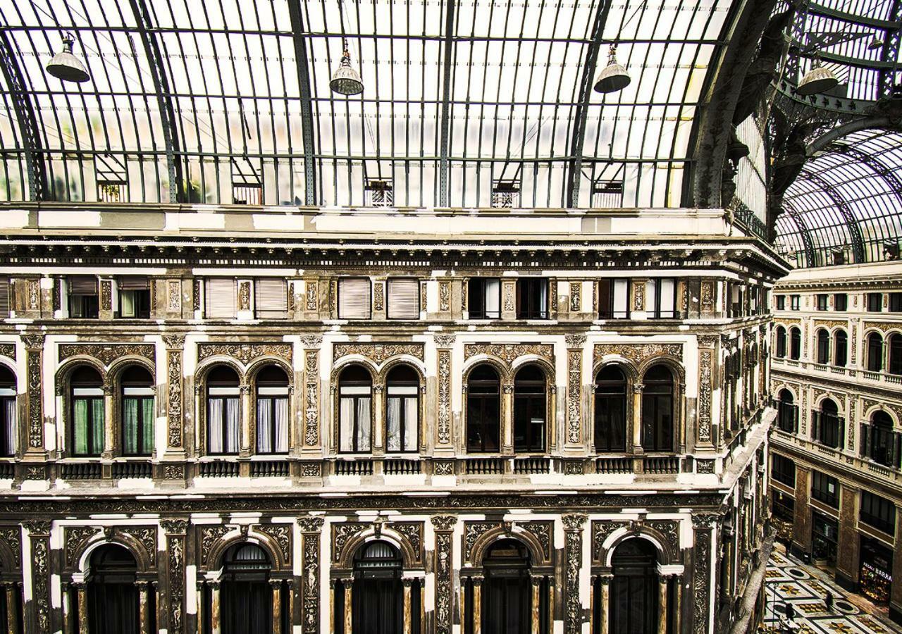 Domus Sibyllina, Galleria Umberto I ナポリ エクステリア 写真